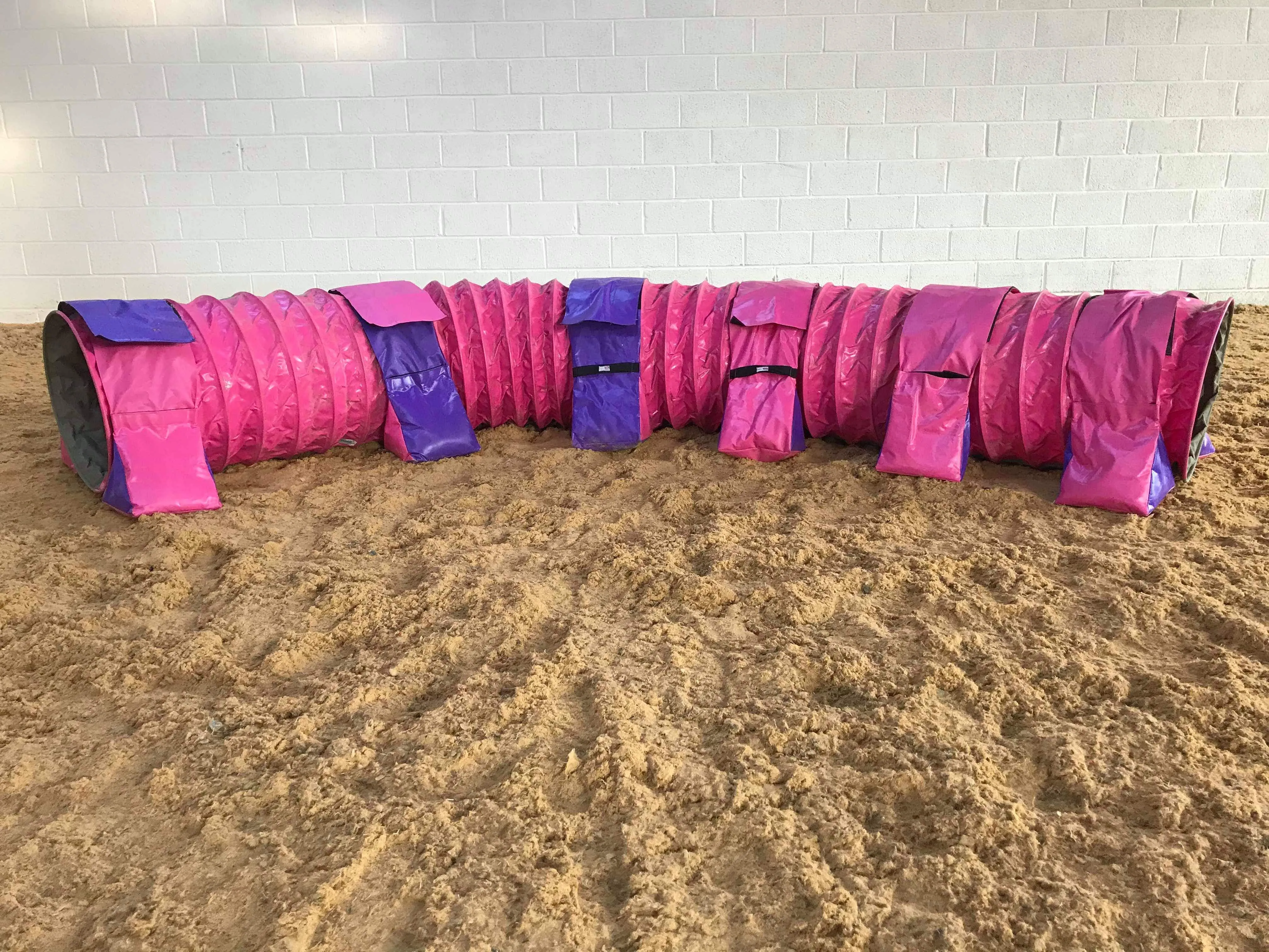 Dog Agility Training Tunnel Sandbags Adjustable 60cm - 80cm Diameter For Indoor And Outdoor UV PVC In Various Colours 300mm Material Width