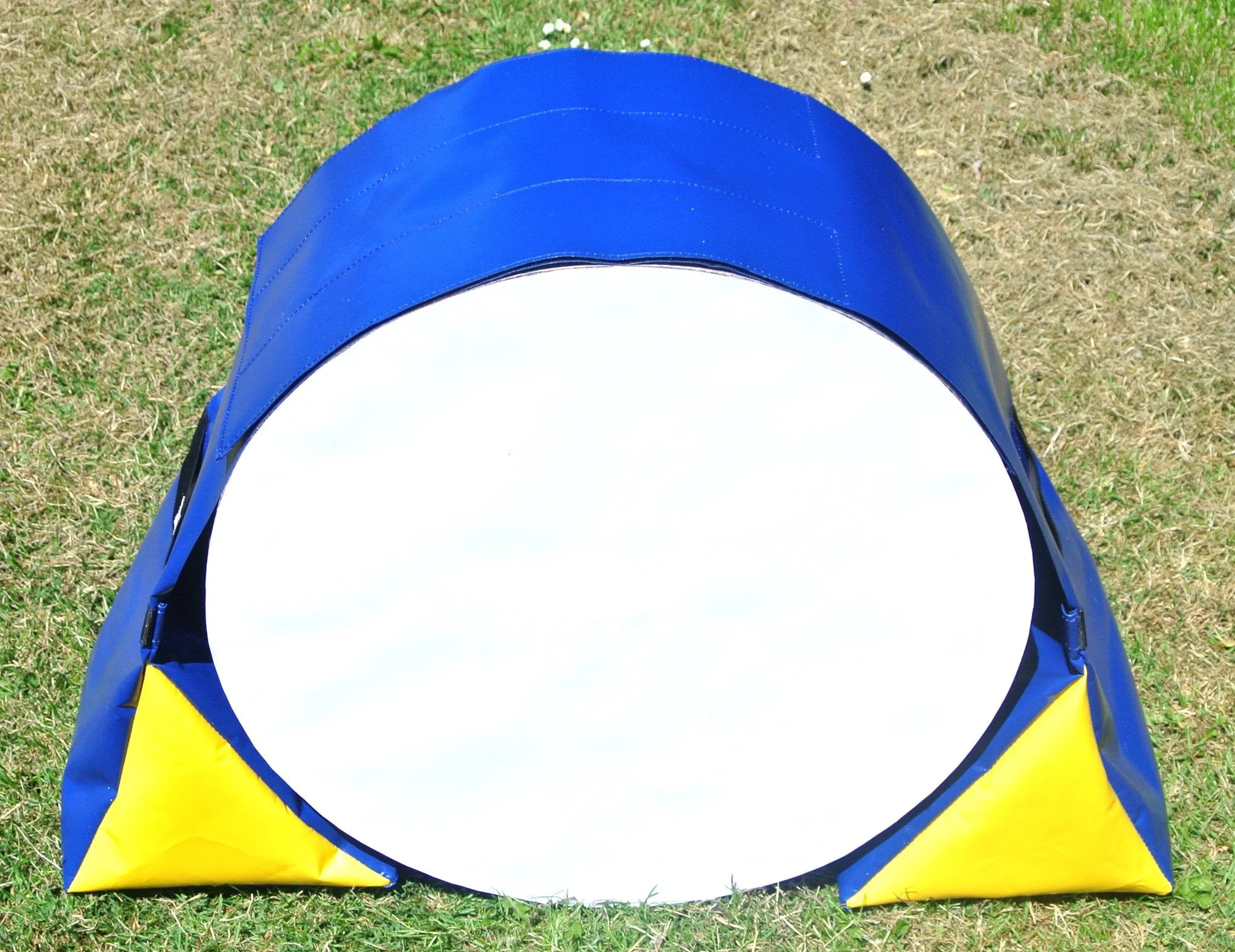 Dog Agility Training Tunnel Sandbags Adjustable 60cm - 80cm Diameter For Indoor And Outdoor UV PVC In Various Colours 300mm Material Width