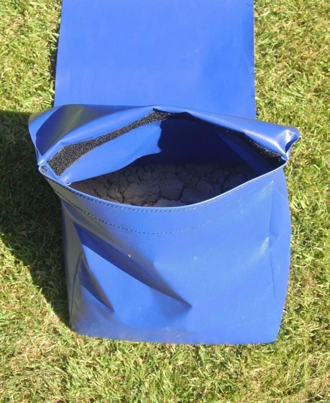 Dog Agility Tunnel Sandbags 60cm Diameter Non Adjustable All In One With Handles For Indoor And Outdoor UV PVC In Various Colours 300mm Material Width